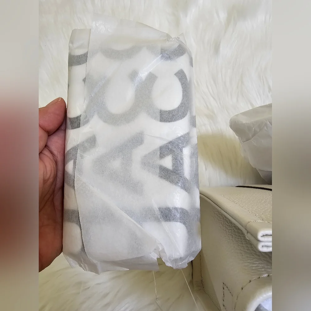 🧙MARC JACOBS X WIZARD OF OZ THE WICKED WITCH TOTE BAG+BAG CHARM - Picture 10 of 17